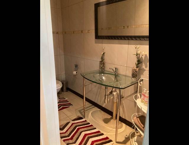 4 BEDROOM HOUSE FOR SALE IN PRIMROSE HILL